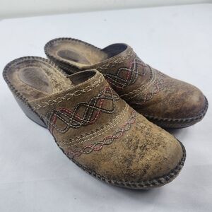 Clarks Artisan Womens 8 M Clog Mules Brown Leather Slip On Shoes